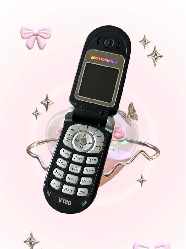 Vintage Y2K Flip Phone - Motorola V180 - Black Silver 2000s Cellular Device