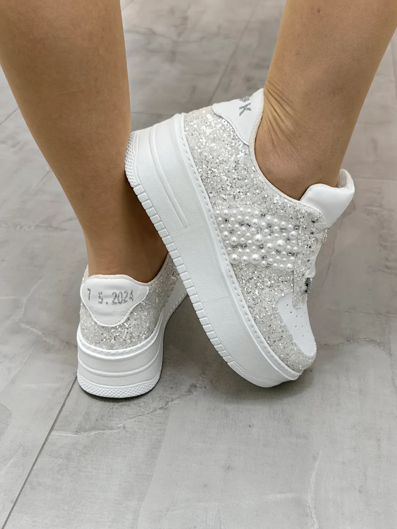 Wedding Bridal sneaker Personalized, custom wedding sneaker, wedding shoes for the Bride Sneaker , wedding sneakers for bride .Stilo Desing - Image 2