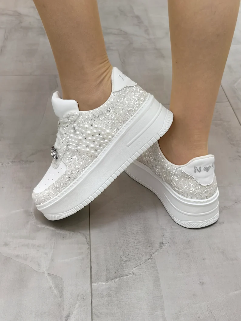 Wedding Bridal sneaker Personalized, custom wedding sneaker, wedding shoes for the Bride Sneaker , wedding sneakers for bride .Stilo Desing - Image 2