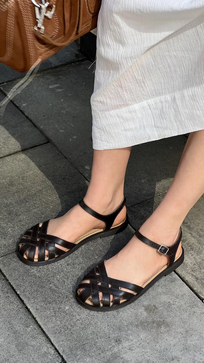 Fisherman Sandals For Women Closed Toe Brown Summer Shoes Strappy Leather Sandals Wide fit Custom Handmade Sandals with Adjustable Strap Fisherman Leather Sandals – Trendy & Comfortable - Image 4