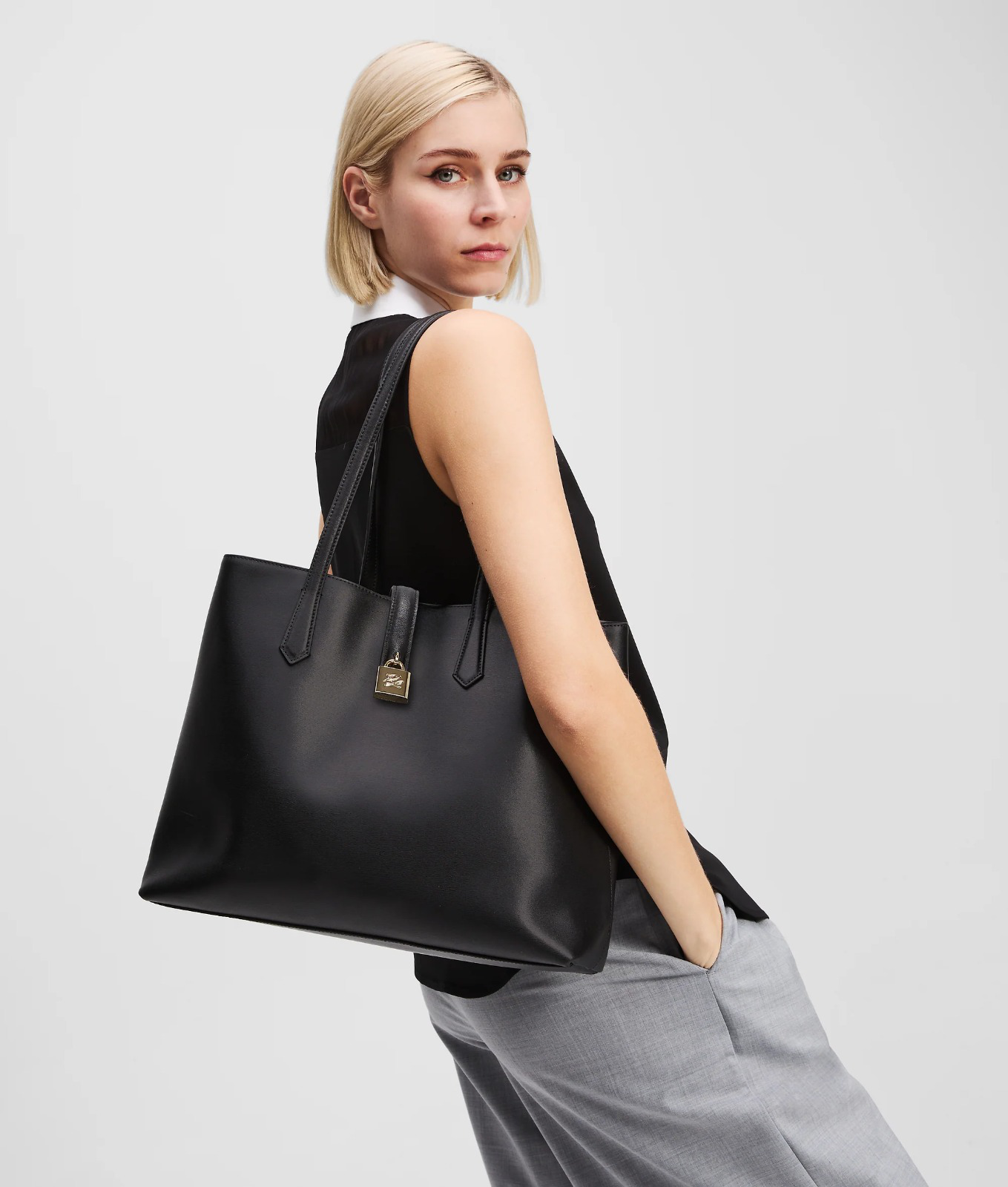 K/AUTOGRAPH PADLOCK MEDIUM TOTE BAG - Image 3